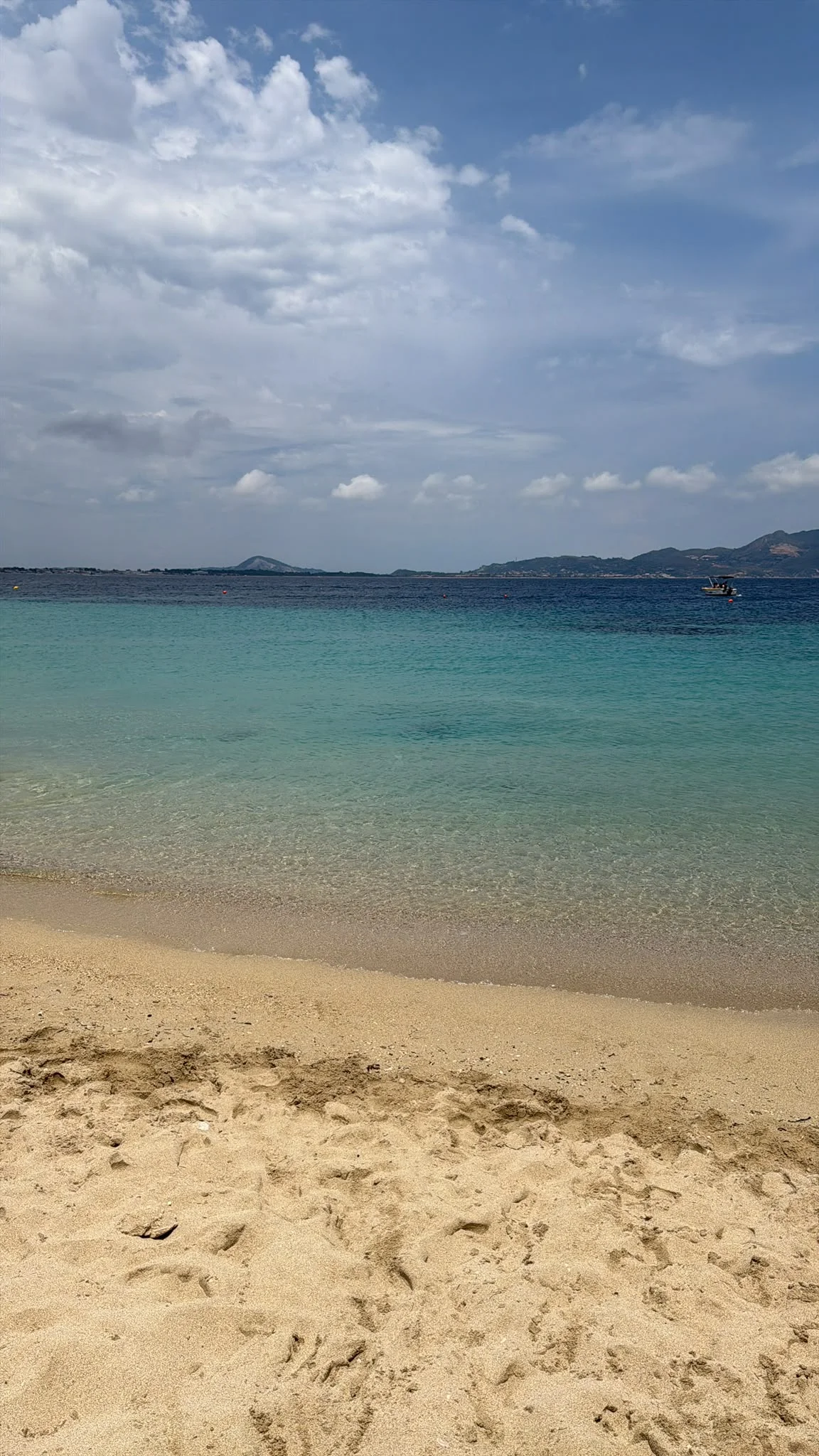 Beach view, moments away from the apartment
